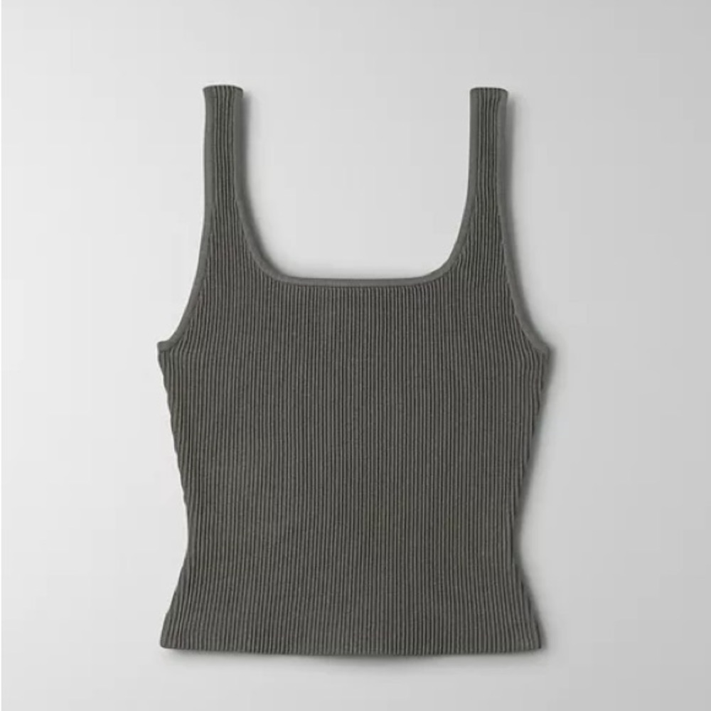 Aritzia Babaton Sculpt Knit Tank Pewter Grey
